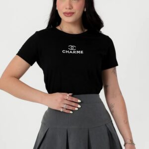 T-Shirt Feminina Flores Florescer Elegância