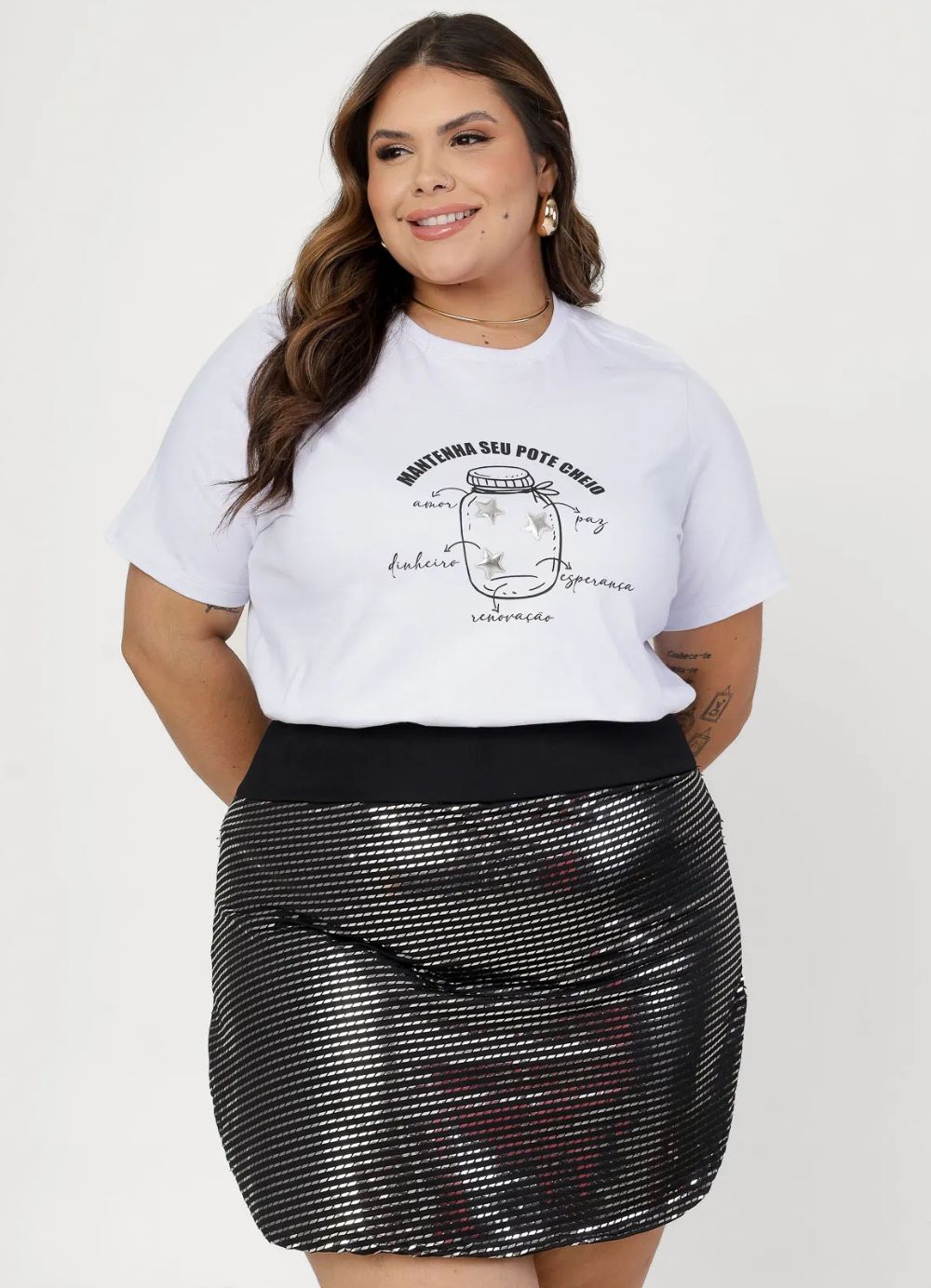 T-shirt plus size feminino