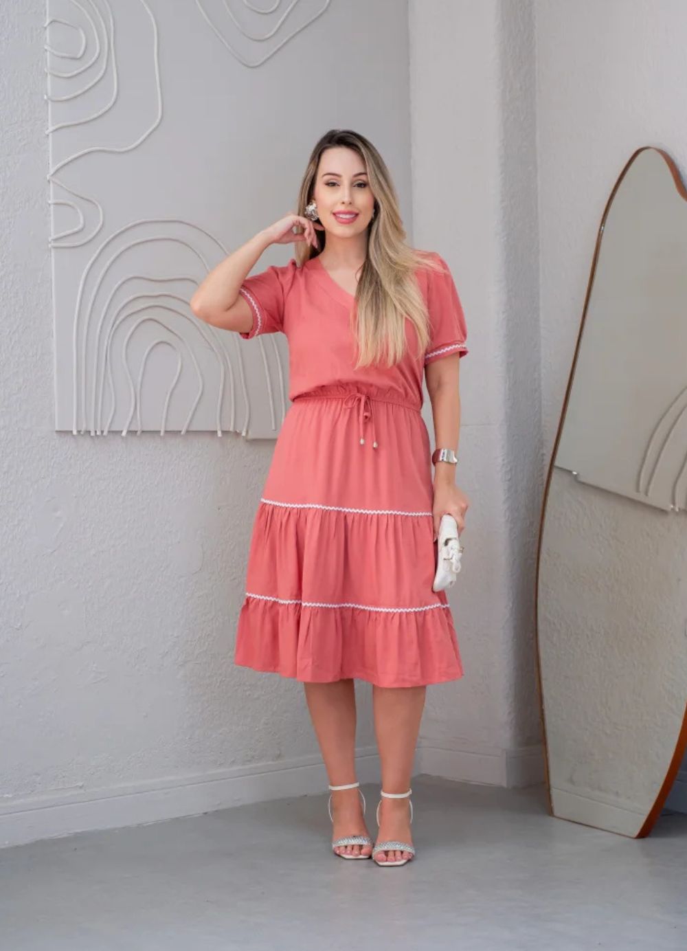 Vestido Ilumny Chique e Elegante