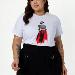 T-shirt Plus Size Mulher Aplicação Ponto de Luz Estilosa
